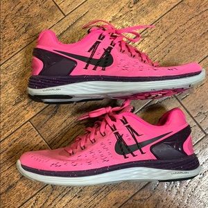 Nike running shoe lunarlon